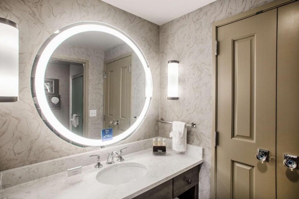 Homewood Suites By Hilton Salina/Downtown, Ks image 19